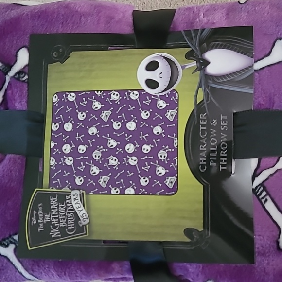 Jack Skellington fleece throw blanket - Picture 3 of 5